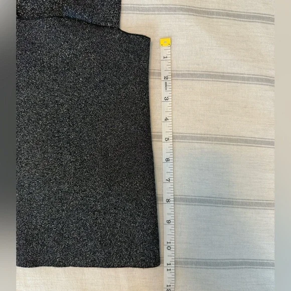 House of Harlow 1960 Shimmering Gray Tank Top - Picture 6 of 6